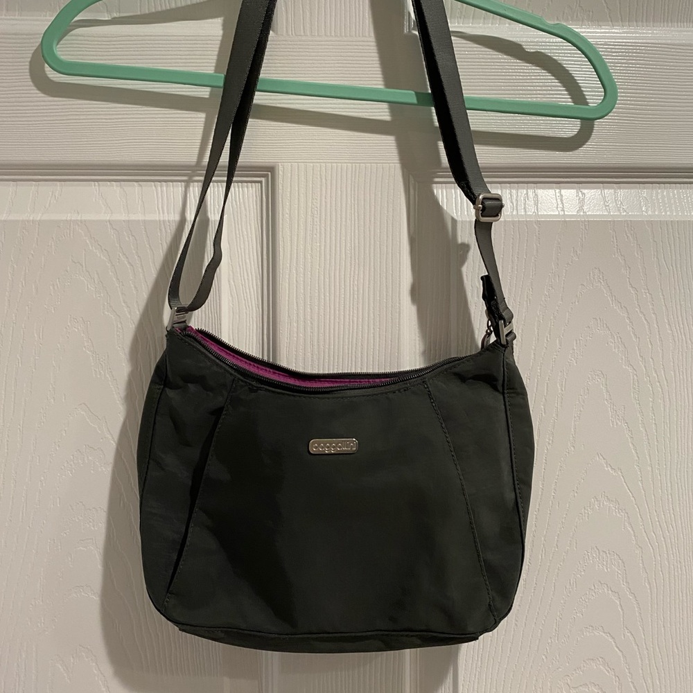 Crossbody Baggallini